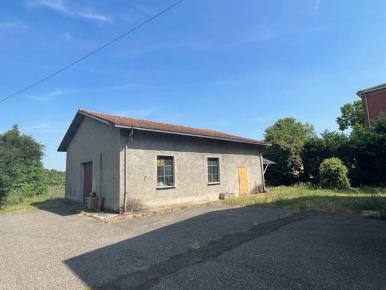 Foto Magazzino a Sant'Ilario d'Enza Centro di 120 m² con 1 locali