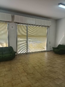 Foto Negozio a Carpi Remesina - Pezzana di 150 m² con 3 locali in affitto