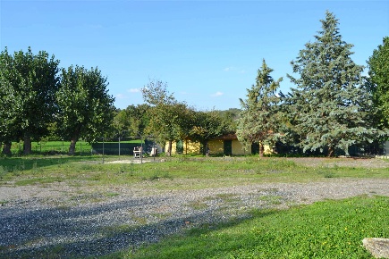 Foto Cessione attività a Montecatini Val di Cecina di 180 m² con 8 locali