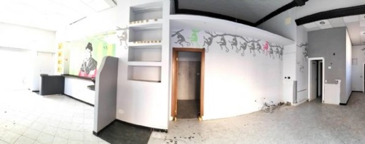 Foto Attività commerciale a Livorno Shangai di 100 m² con 2 locali