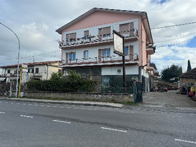 Foto Negozio in viale Francersco Baracca 25, Viterbo Santa Lucia - Paradiso
