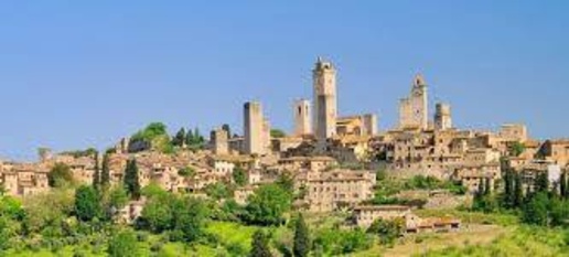 Foto Hotel a San Gimignano di 1000 m² con 25 locali in vendita
