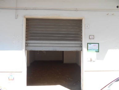 Foto Negozio a Bellizzi Zona Industriale di 60 m² con 1 locali in vendita