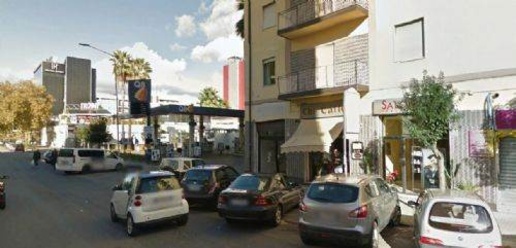 Foto Negozio a Cosenza Panebianco - Tribunale di 60 m² in vendita