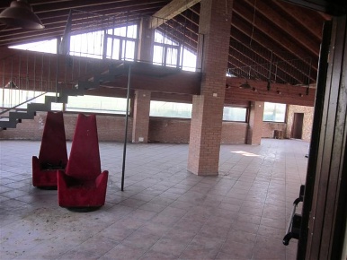 Foto Ristorante a Carpaneto Piacentino di 1400 m² in vendita