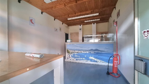 Foto Negozio in via piemonte 34, Cossato Centro di 35 m² con 2 locali