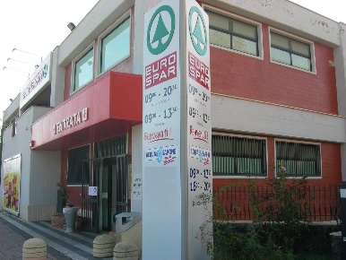 Foto Locale commerciale a San Gregorio di Catania Carrubazza Motta