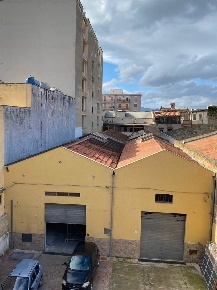 Foto Magazzino a Bagheria Centro di 235 m² con 2 locali in vendita