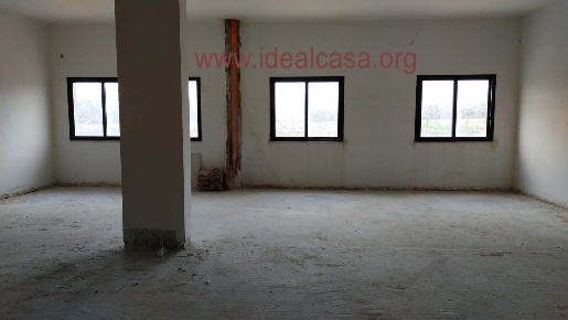 Foto Magazzino a Mazara del Vallo Via Marsala, Piazza Macello di 153 m²