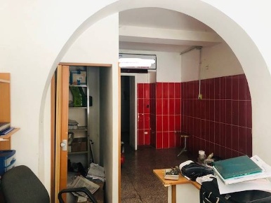 Foto Laboratorio a Empoli San Rocco - Lungarno di 60 m² con 2 locali
