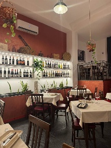 Foto Attività commerciale in Via Belli, Atripalda di 70 m² con 2 locali