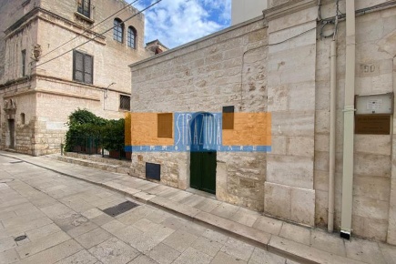 Foto Magazzino in Via Cornole di Ruccia, Modugno di 15 m² con 1 locali