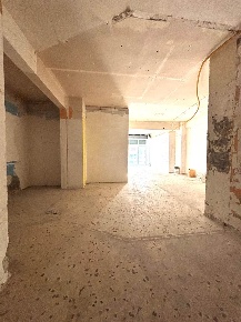 Foto Attività commerciale in VIA PONTINIA 27, Latina Piccarello di 98 m²