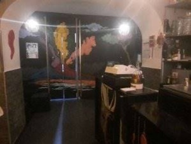 Foto Bar a Napoli Chiaia di 35 m² con 5 locali in affitto