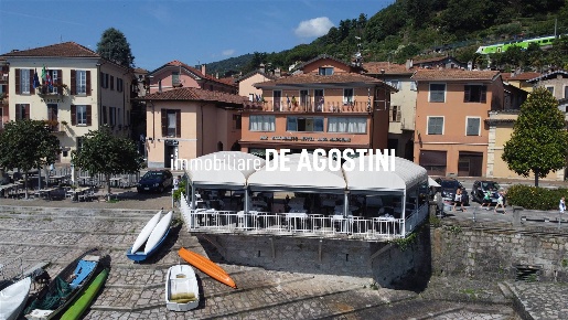 Foto Hotel in Via vittorio veneto 27, Lesa Centro di 500 m² con 15 locali