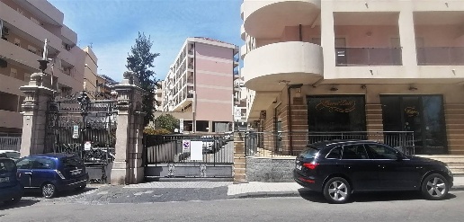 Foto Magazzino in Via Marco Polo  186, Messina Minissale di 860 m²