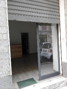 Foto Negozio in via umberto  364, Catania Corso Italia - Europa di 39 m²