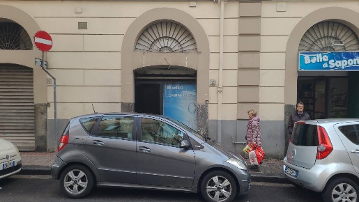 Foto Negozio a Salerno Carmine di 45 m² in affitto