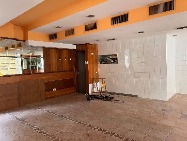 Foto Attività commerciale in Piazza Nazionale 13C, Trezzo sull'Adda