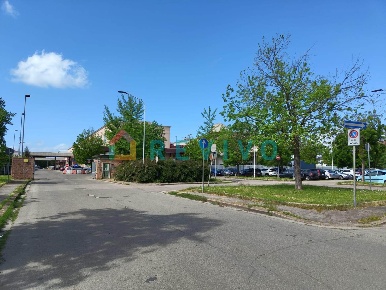 Foto Magazzino a Firenze Legnaia - San Quirico - Monticelli di 18 m²