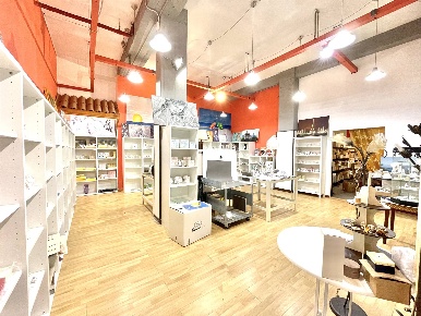 Foto Locale commerciale in Corso Indipendenza, Catania di 1500 m²