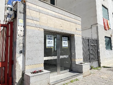 Foto Negozio in piazza Unità D'italia 13, Palermo Libertà - Villabianca