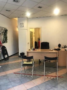 Foto Locale commerciale a La Spezia Bragarina di 60 m² con 1 locali
