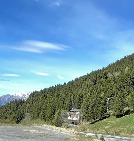 Foto Ristorante in Colle Vareno, Angolo Terme Località Vareno di 510 m²