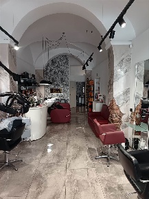 Foto Negozio in Via Umberto 244, Catania Corso Italia - Europa di 68 m²