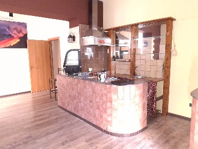 Foto Negozio a Carlentini Centro di 60 m² con 2 locali in vendita