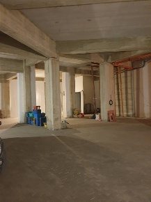 Foto Magazzino in via don minzoni, Rende Roges di 323 m² con 1 locali