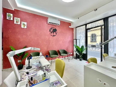 Foto Negozio a Firenze Careggi - Rifredi - Dalmazia di 30 m² con 2 locali