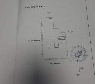 Foto Negozio a Salerno Pastena - Pastena Alta di 220 m² in vendita