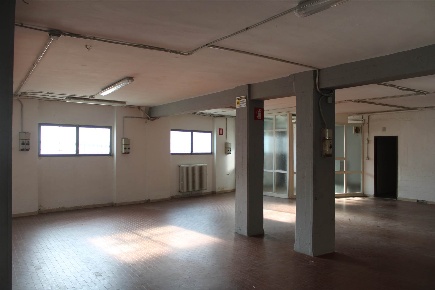 Foto Locale commerciale a Firenze Novoli di 250 m² con 1 locali in affitto
