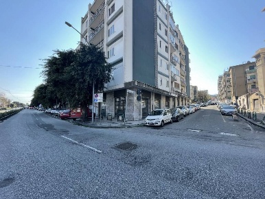 Foto Locale commerciale in Viale della Libertà  115, Messina Libertà