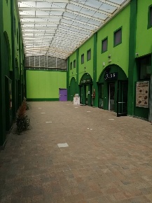 Foto Negozio a Pozzuolo del Friuli Centro di 120 m² in vendita