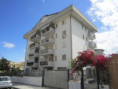 Foto Magazzino in VIA CASCIARO, Corigliano-Rossano Rossano Stazione