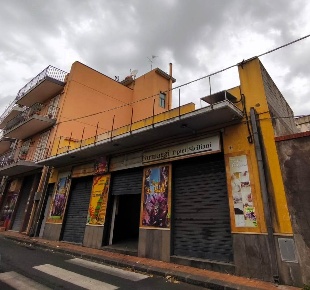 Foto Negozio a Misterbianco Centro di 70 m² con 1 locali in affitto
