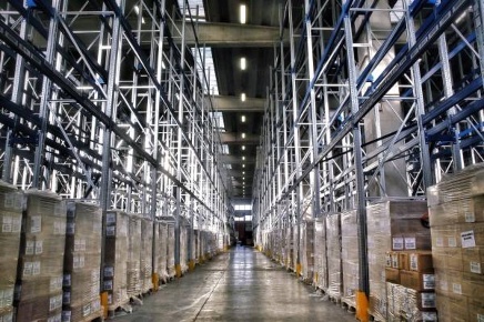Foto Magazzino a Lacchiarella di 5000 m² in affitto