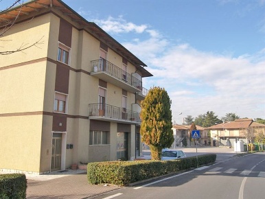 Foto Attività commerciale a Torrita di Siena Centro di 350 m² in vendita