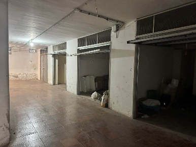 Foto Garage in VIA ARTURO TOSCANINI, Sant'Anastasia Ponticelli di 12 m²