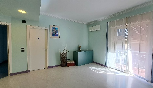 Foto Ufficio in Via Caronda  480, Catania Vulcania - Sanzio di 150 m²