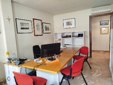 Foto Ufficio a Firenze Firenze Nova di 16 m² con 1 locali in affitto