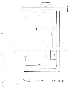 Foto Negozio in via Dante Alighieri, Montefiascone Centro di 90 m²