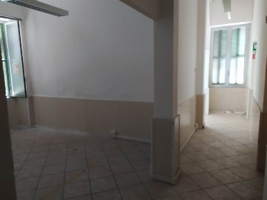 Foto Ufficio a Bordighera Due Strade di 70 m² con 3 locali in vendita