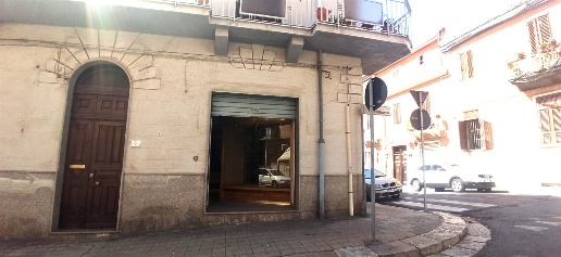 Foto Negozio in Via Possidonea 66, Reggio di Calabria Centro Storico