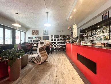 Foto Ristorante a Fara Gera d'Adda Centro di 200 m² con 5 locali in vendita