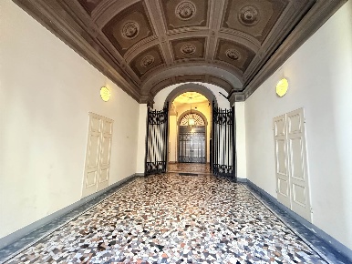 Foto Ufficio in VIA DEI SERVI 28, Firenze Duomo di 150 m² con 4 locali