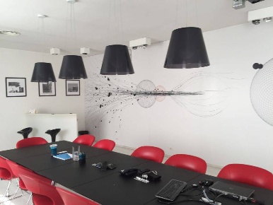 Foto Negozio a Arezzo Pescaiola di 1420 m² con 6 locali in affitto