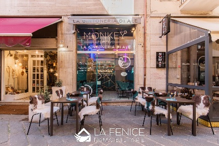 Foto Bar a La Spezia Centro Storico di 35 m² con 1 locali in vendita